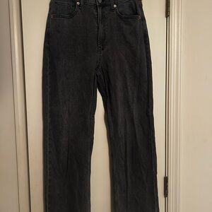 GAP Women's Relaxed Black Jeans